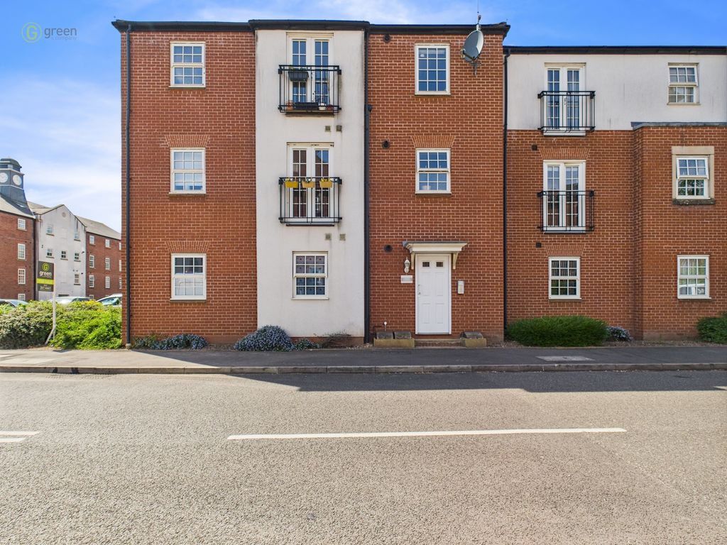 Property photo 2 of 30