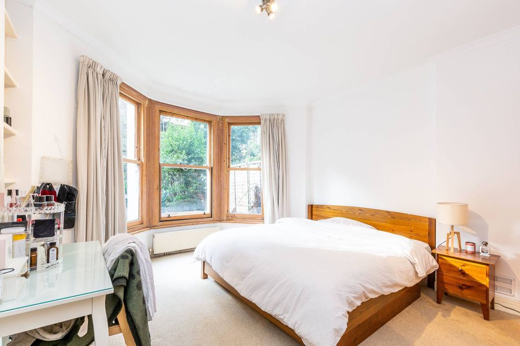 Property photo 3 of 9