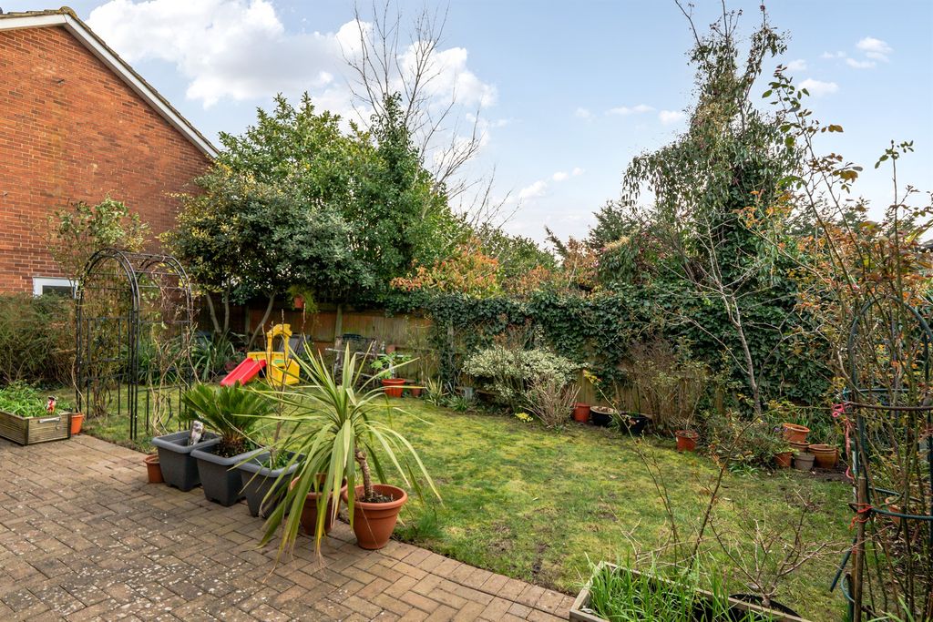Additional image 20 of 4 bed detached house for saleThe Coppice, Enfield EN2