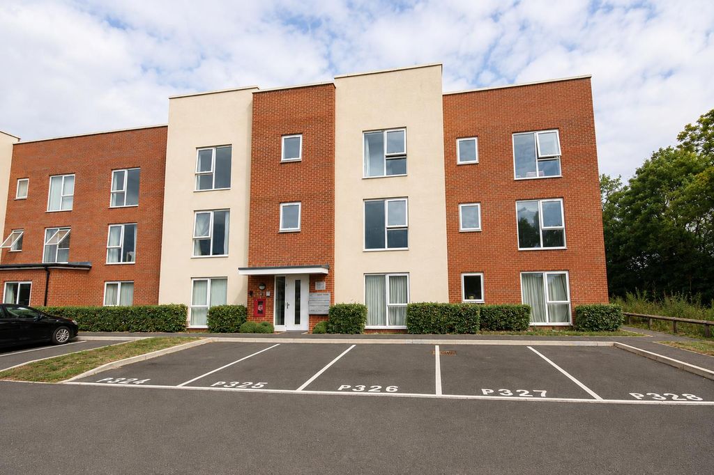 Property photo 1 of 12 501A8629-A94c-4c6E-9774-A3d1Bb6d357E.Png