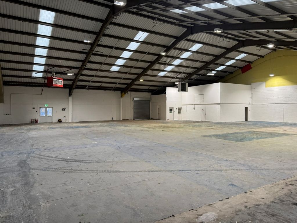 Property photo 3 of 8