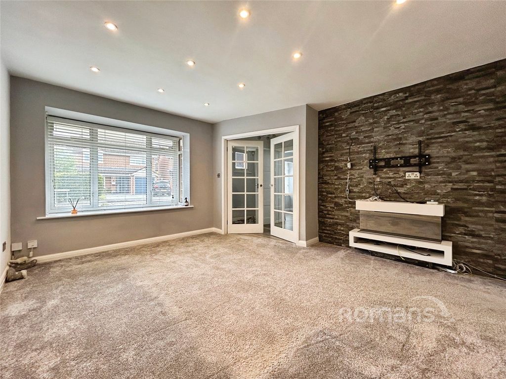 Property photo 3 of 15 Picture No. 06