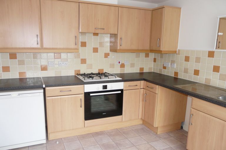 Property photo 3 of 6 Kitchen/Breakfast