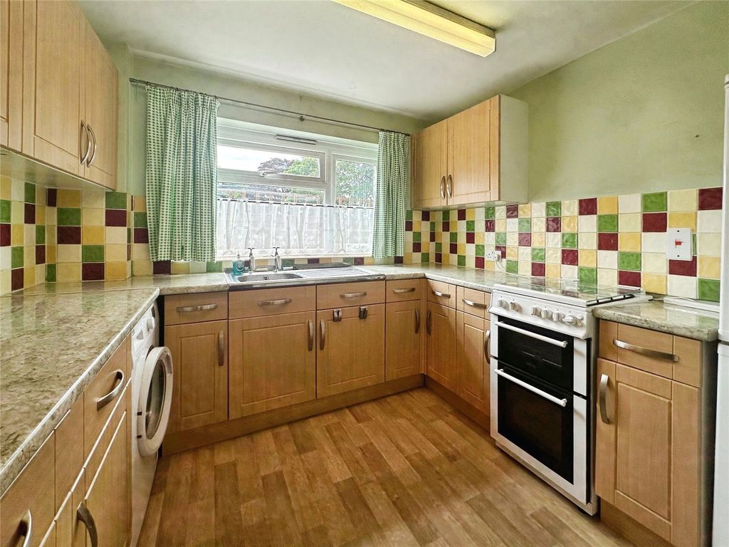 Property photo 3 of 10 Picture No. 04