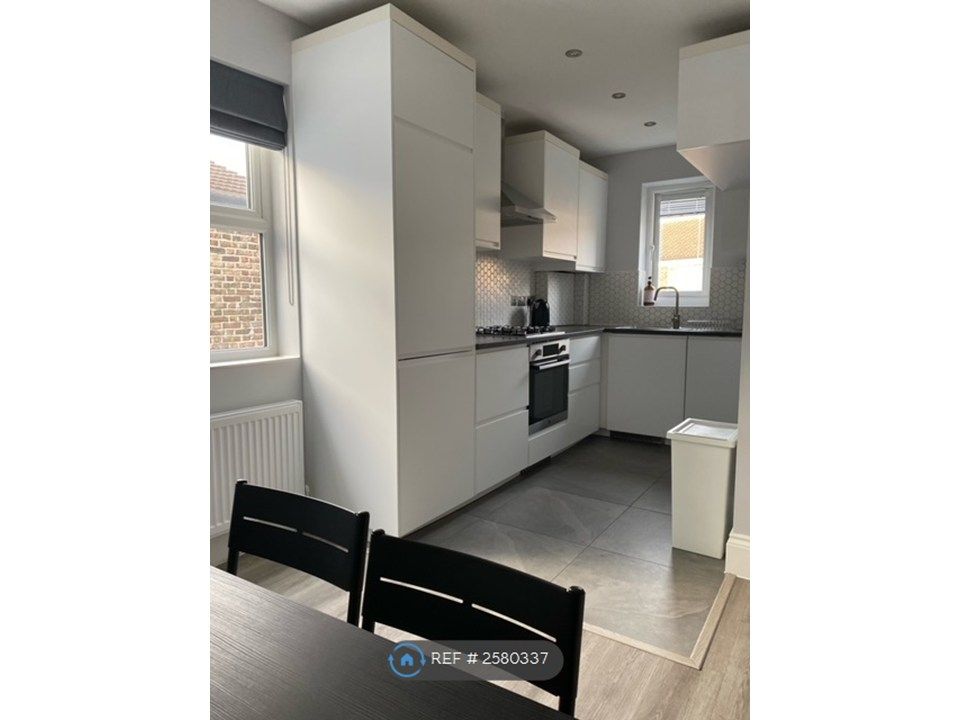 Property photo 3 of 10 Open Plan Kitchen