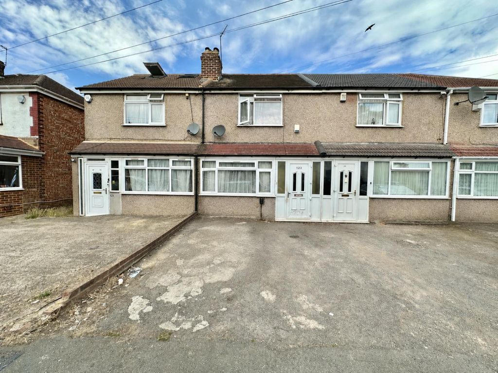 Property photo 1 of 14 External (2).Png