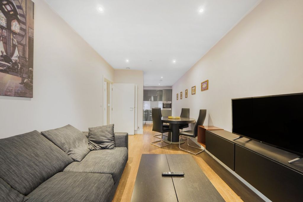 Property photo 2 of 21 Reception Room