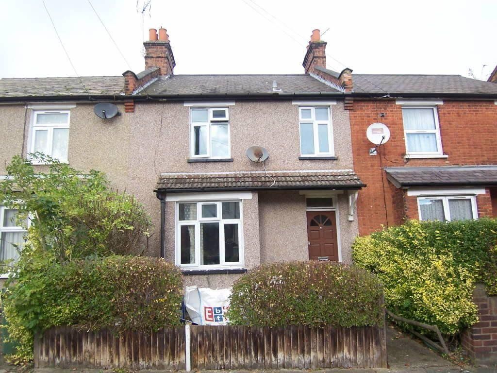 Property photo 1 of 2