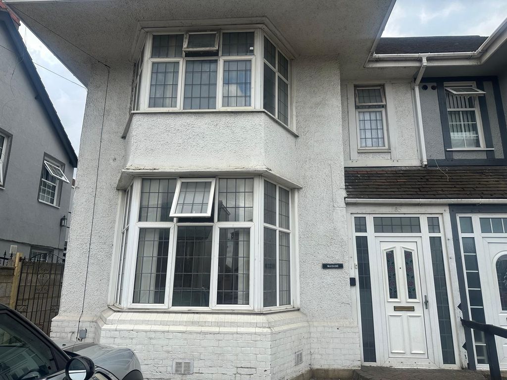 Property photo 1 of 30