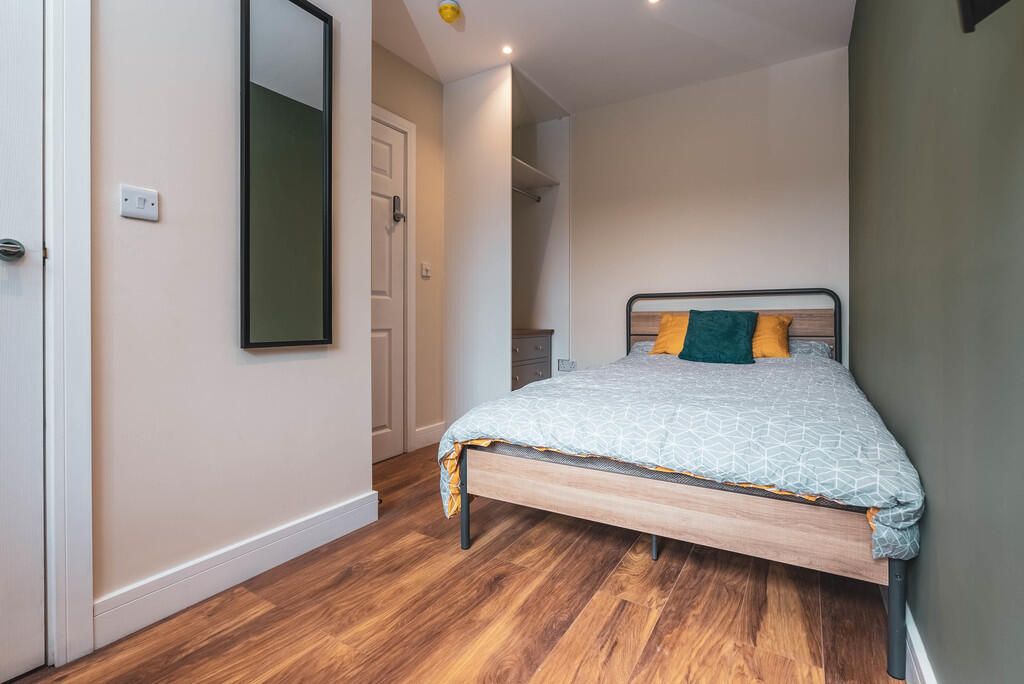 Property photo 3 of 5 Gallery