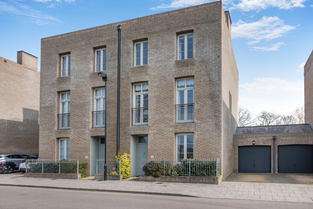 Property photo 1 of 16 Picture No. 02