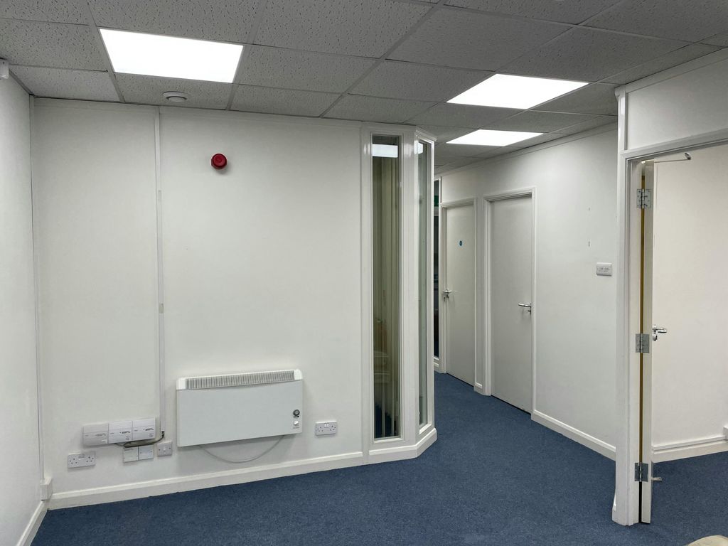 Property photo 3 of 5 Img_4020.Jpg