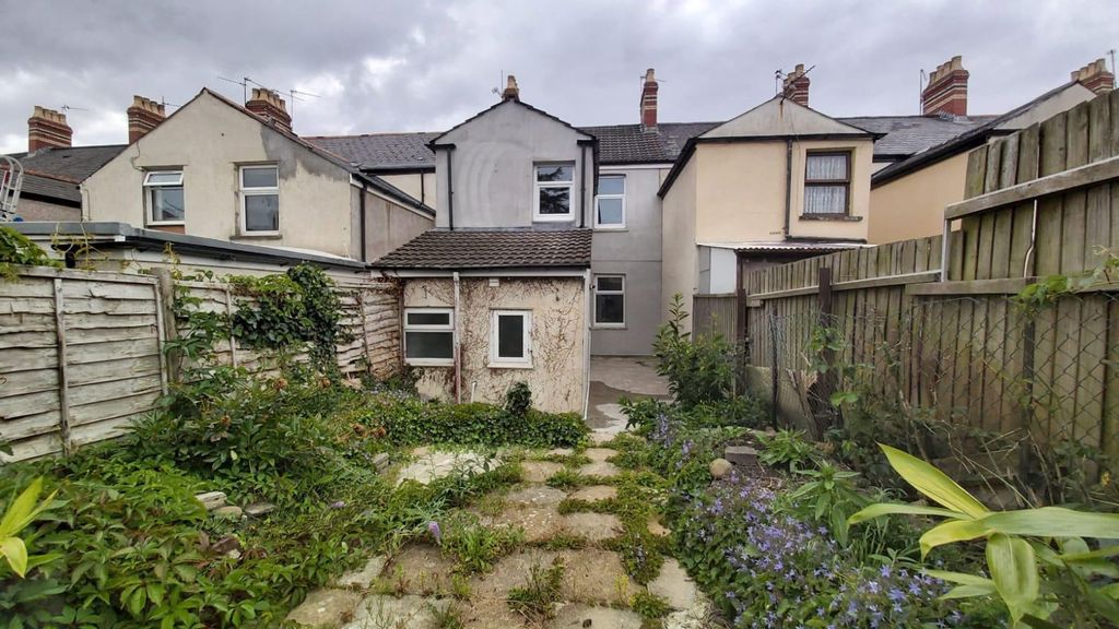 Property photo 1 of 13