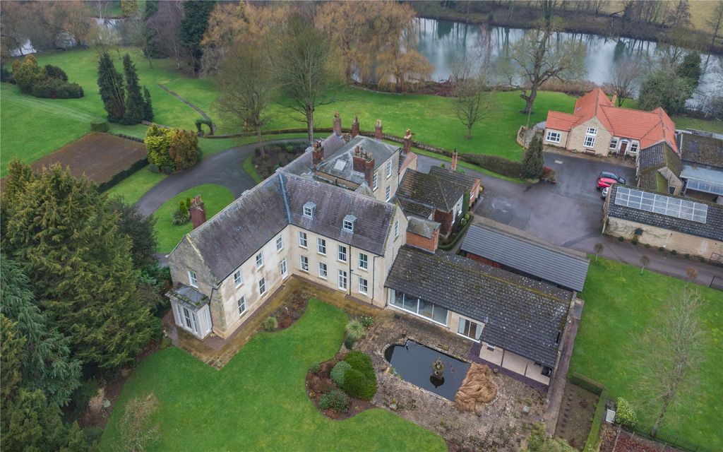 Property photo 2 of 35 Aerial View