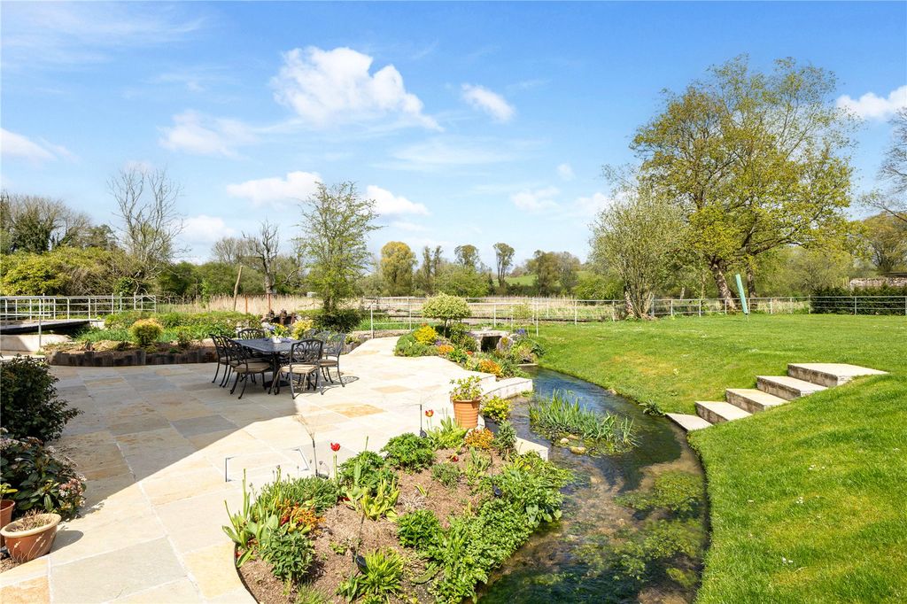 Property photo 3 of 35 Picture No. 60