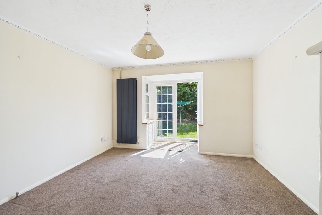 Property photo 3 of 14 Cam03259G0-Pr0282-Still013