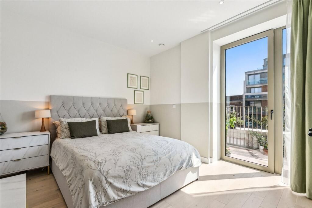 Property photo 2 of 3