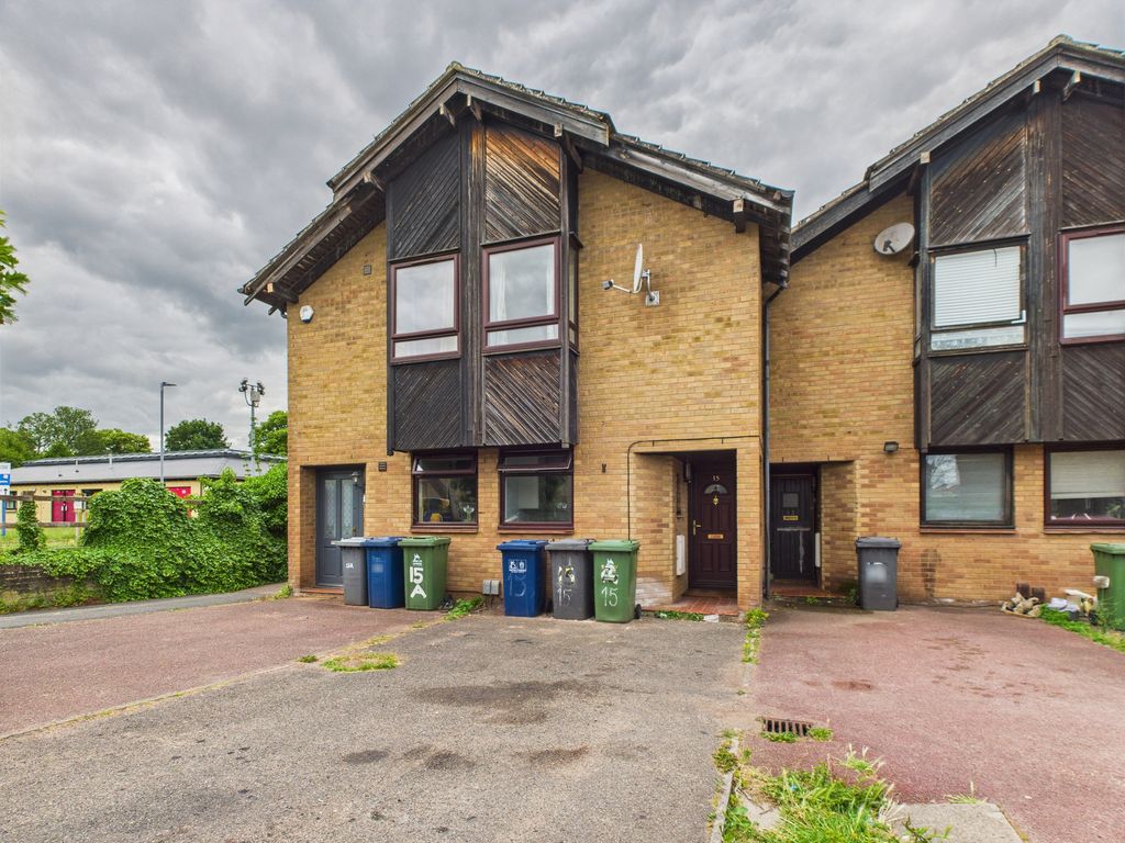 Property photo 1 of 13 Cam02519G0-Pr0290-Still010