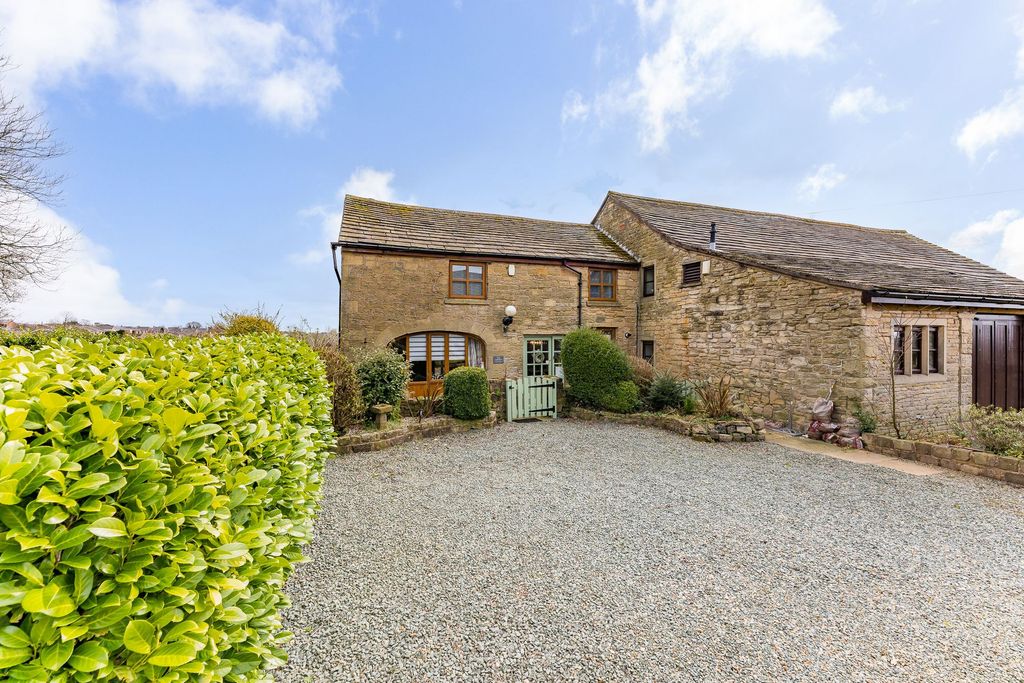 Property photo 1 of 41