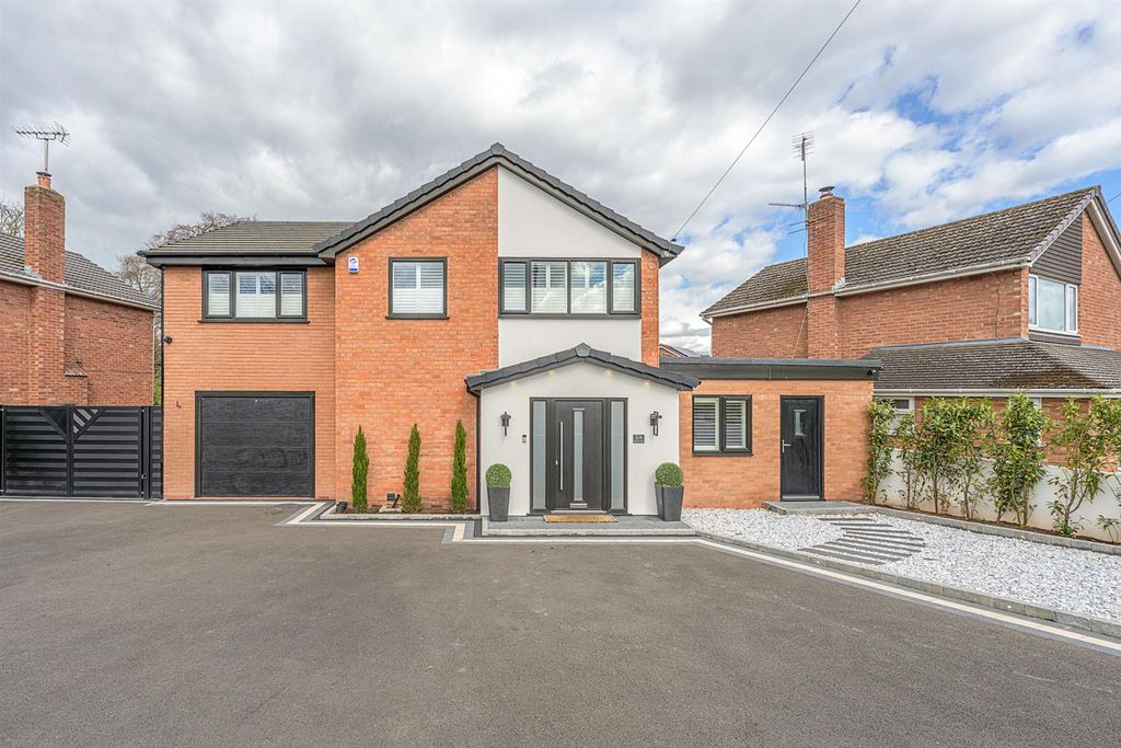 Property photo 1 of 35