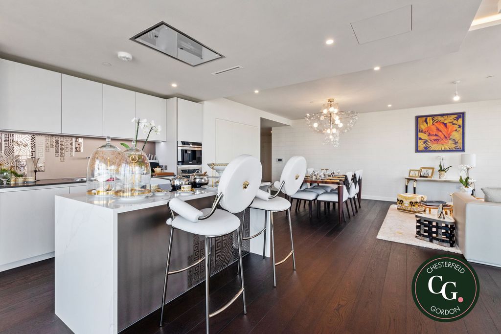 Property photo 3 of 27