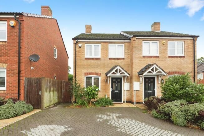 Property photo 1 of 9