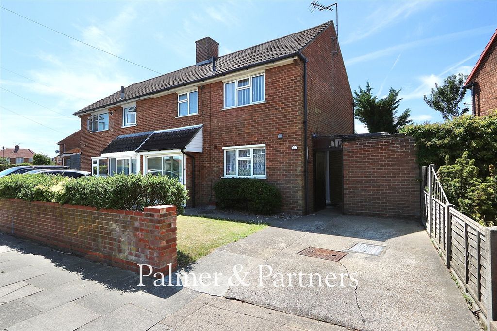 Property photo 1 of 22 Picture No. 01