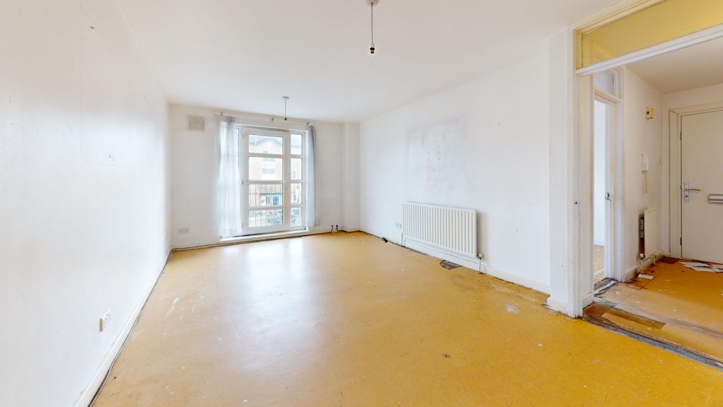 Property photo 2 of 13 70 Knoyle Street, New Cross, London, Se14 6Jy