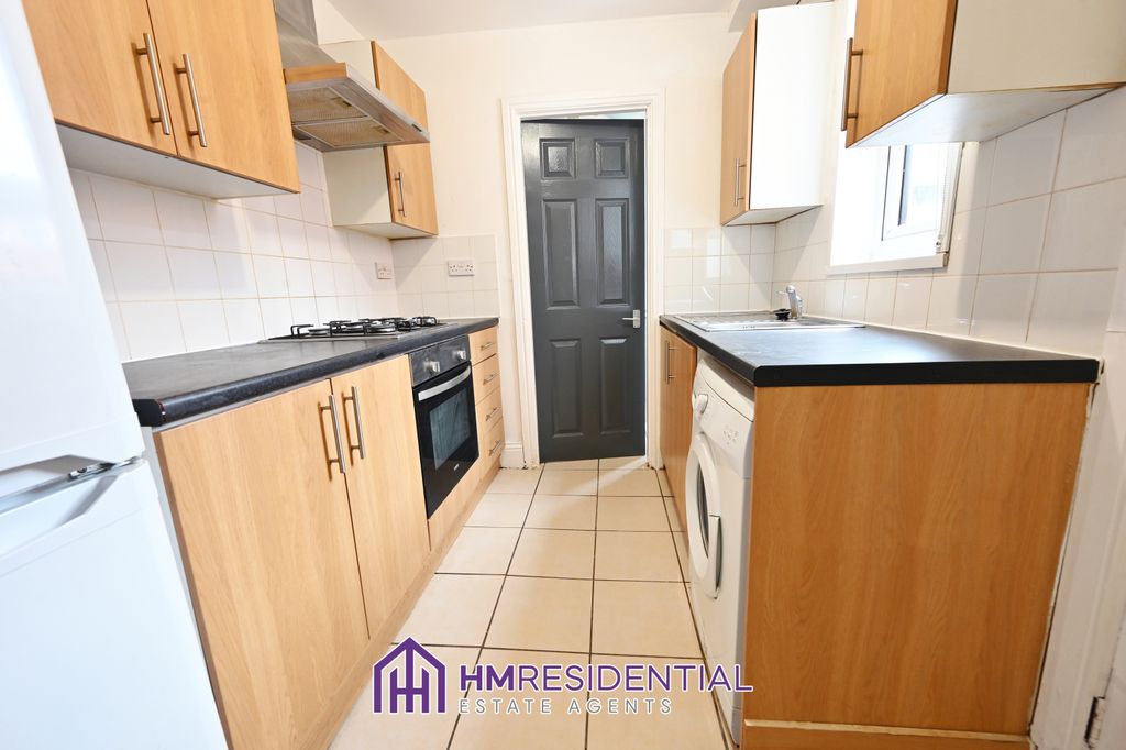 Property photo 3 of 6 Dsc 2720