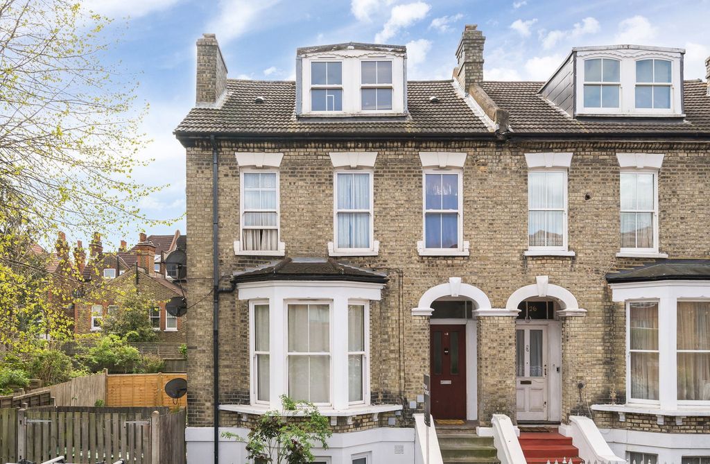 Property photo 1 of 19