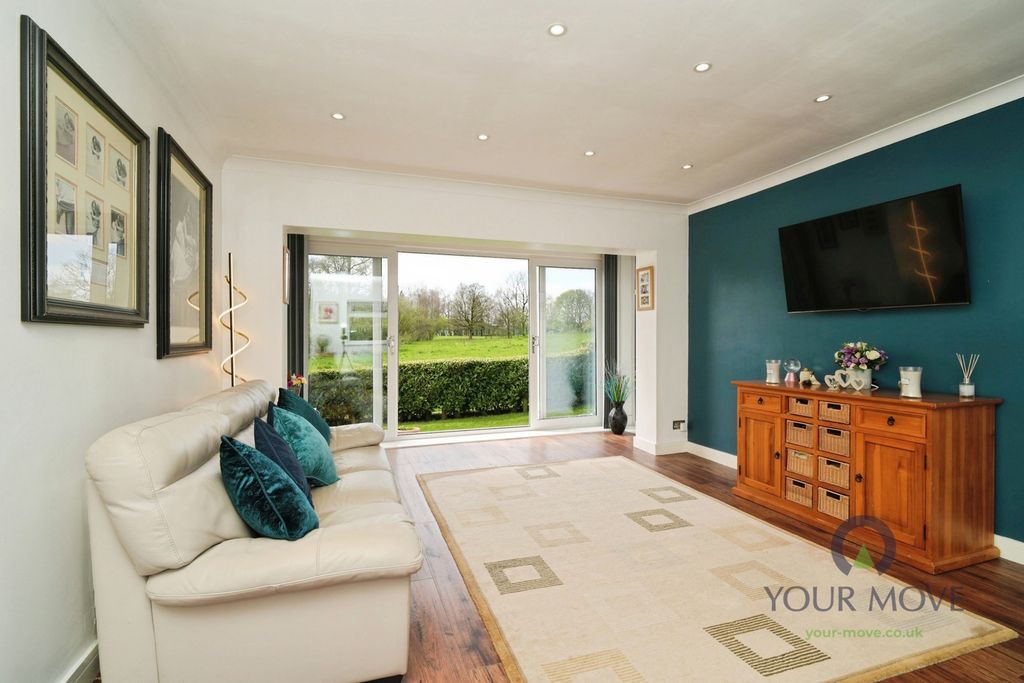 Property photo 2 of 14 Pbox-Img.Jpg