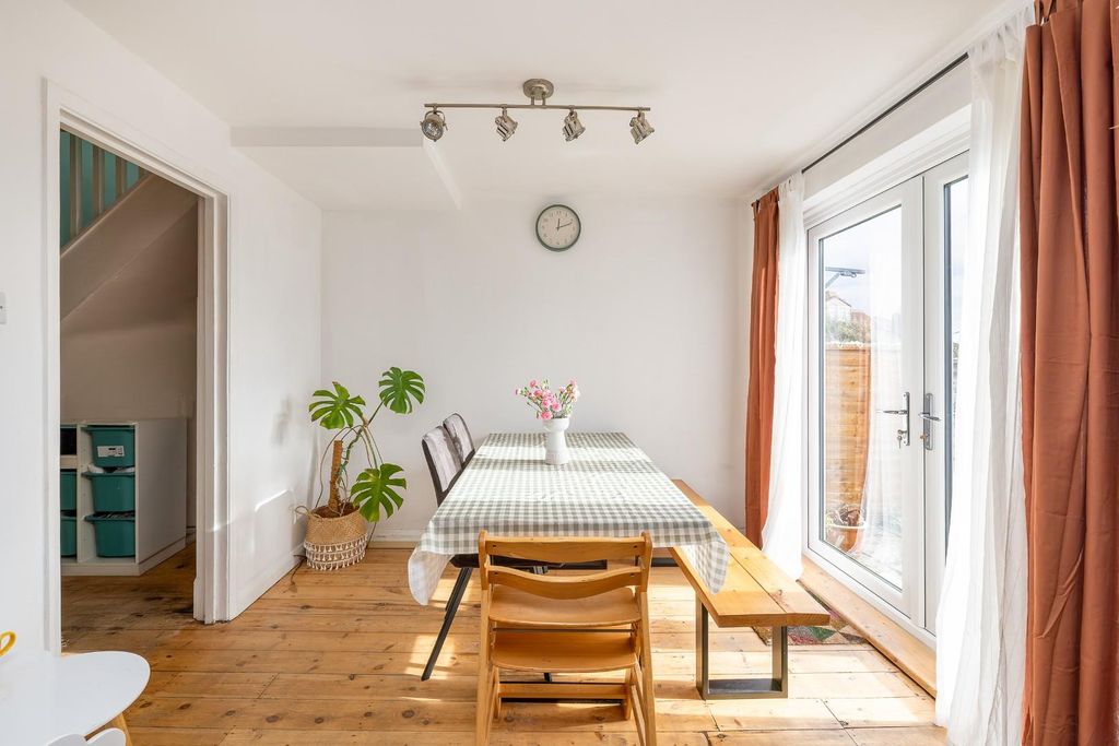 Property photo 1 of 19 Char0229-Hdr.Jpg