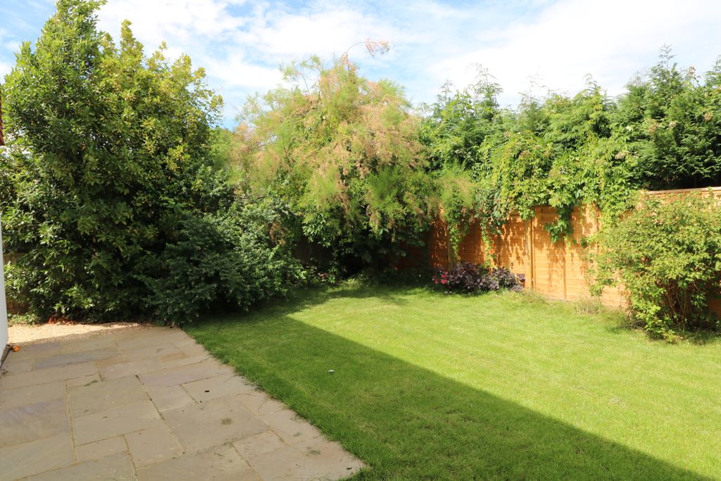 Property photo 3 of 15 Img_9108