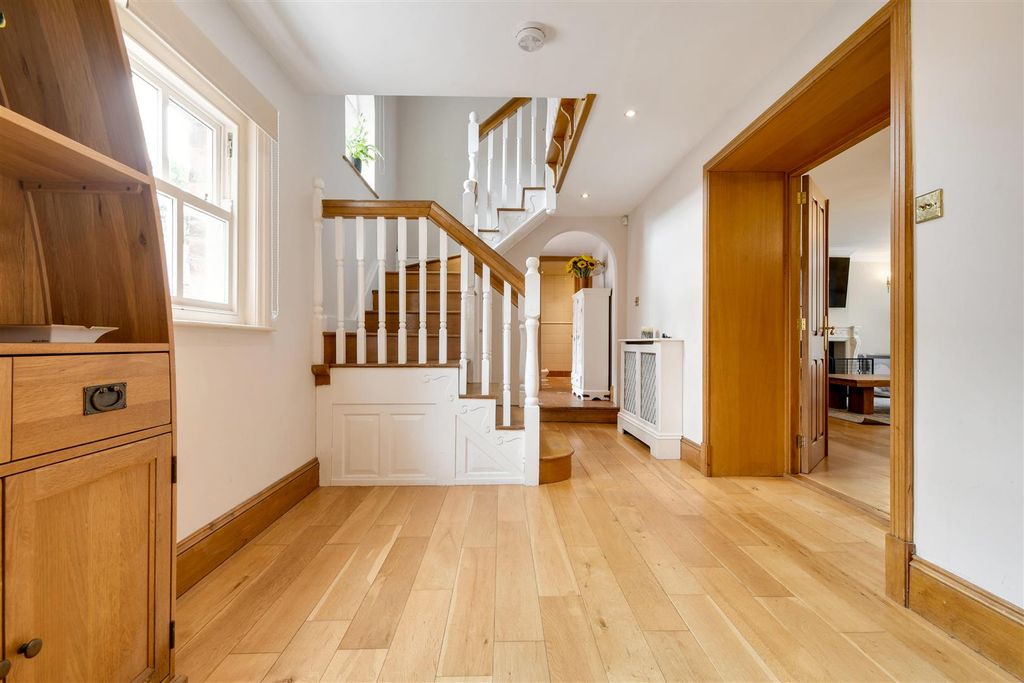 Property photo 3 of 37 Inner Hallway