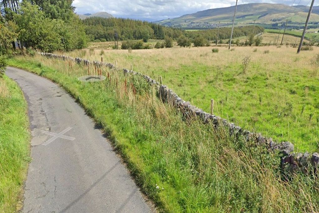 Property photo 2 of 9