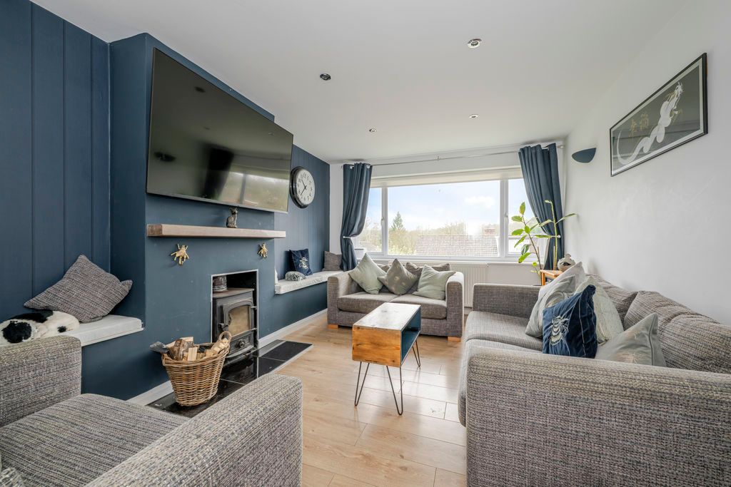 Property photo 3 of 23 Photo 2