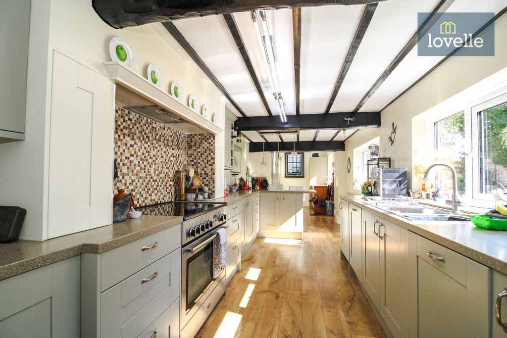 Additional image 5 of 4 bed detached house for saleCheapside, Waltham DN37