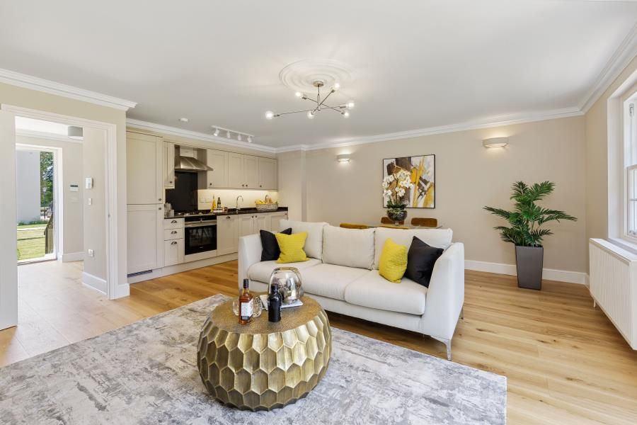 Property photo 2 of 10