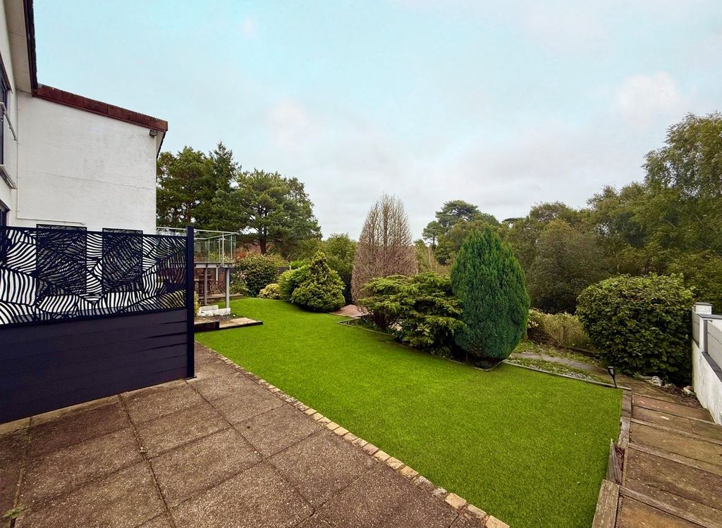 Property photo 2 of 21 Rear Garden