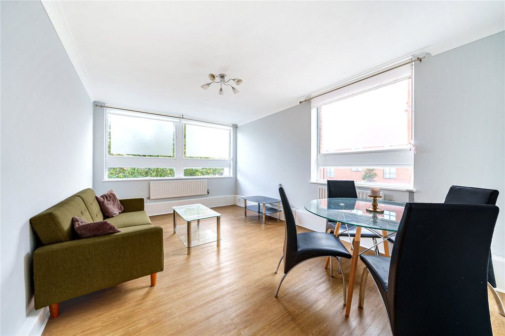 Property photo 2 of 7 Picture No. 03