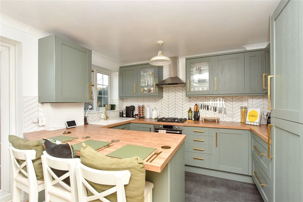 Property photo 3 of 12 Kitchen/Diner