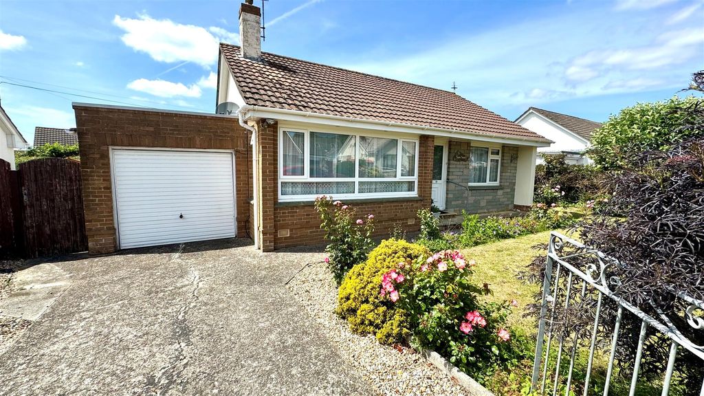 Property photo 1 of 21 19.Jpg