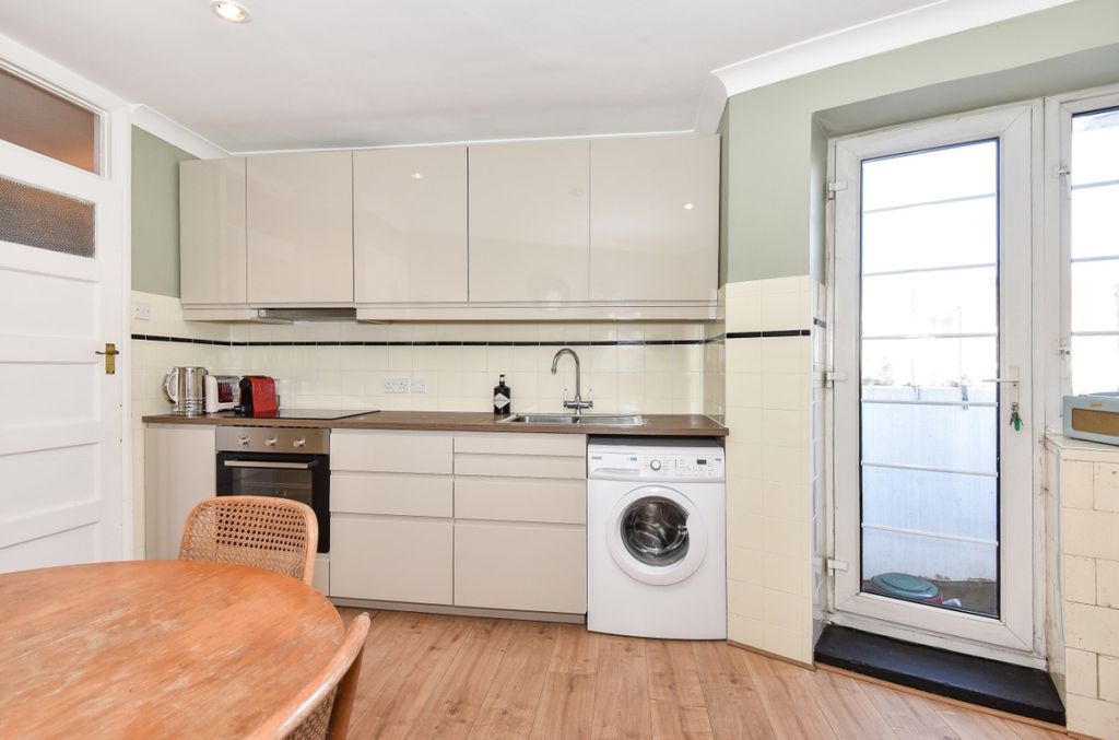 Property photo 1 of 6 235579(2)