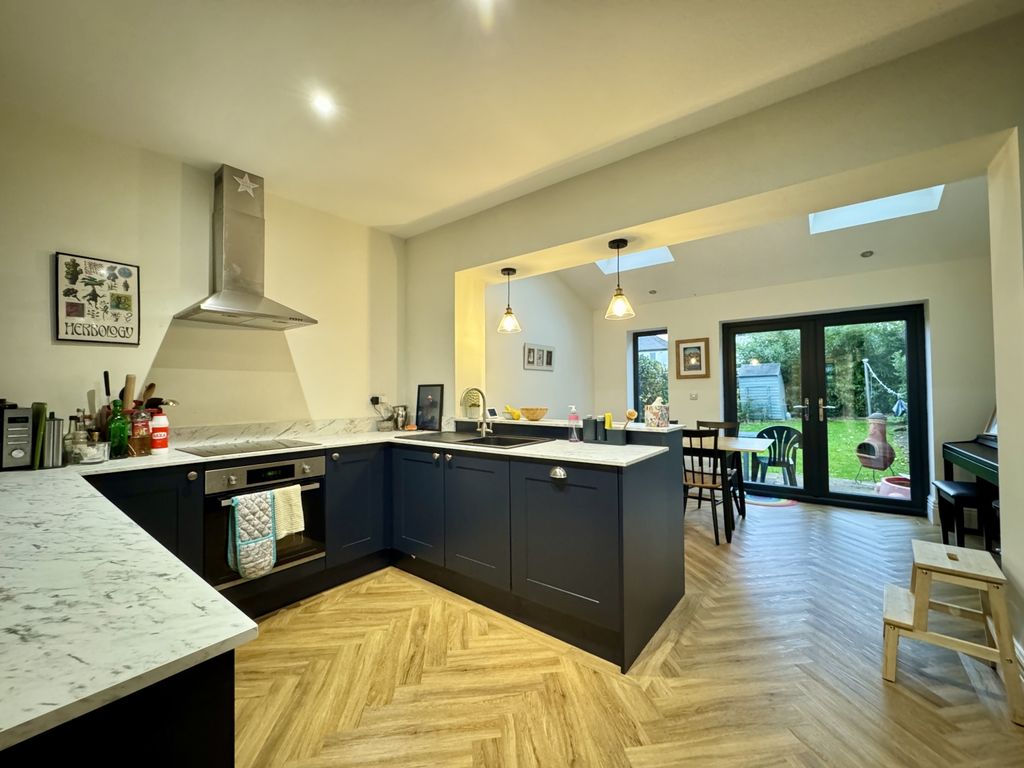 Property photo 2 of 10 Best Estate Agent In Sheffield