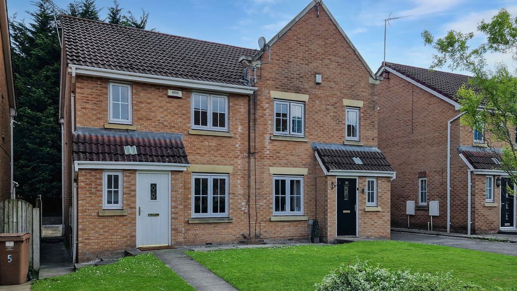 Property photo 1 of 17