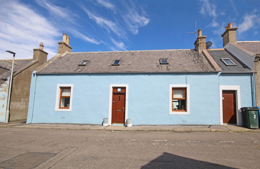 Property photo 1 of 27