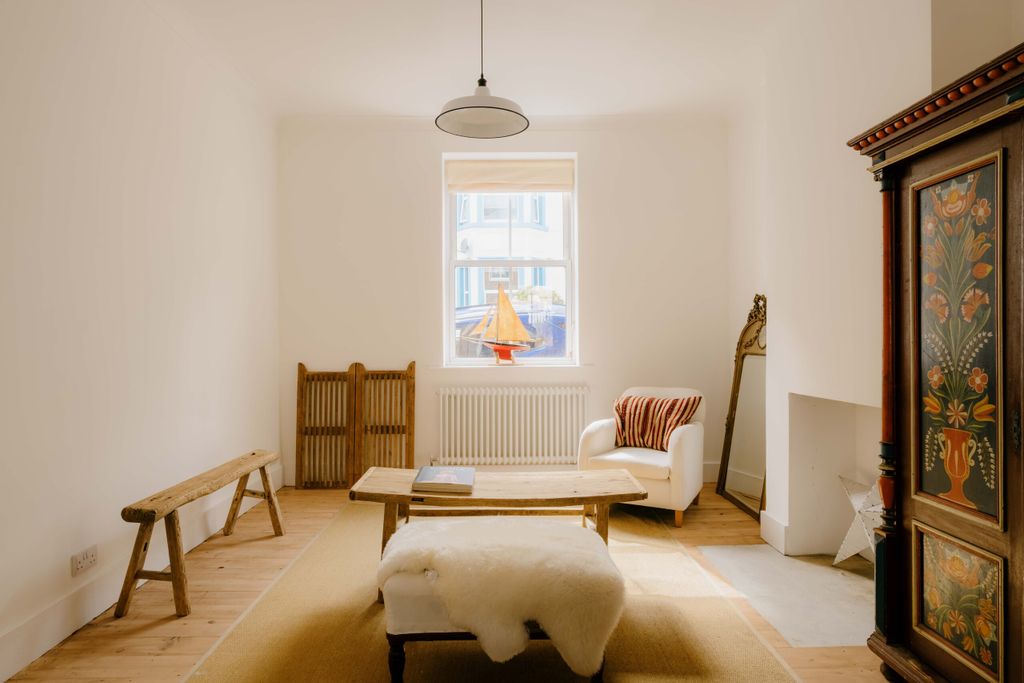 Property photo 1 of 22 Croft-Stleonards-Stainsbystreet-Interior-36