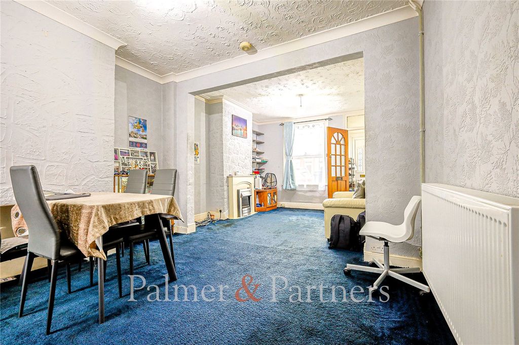 Property photo 2 of 9 Picture No. 05