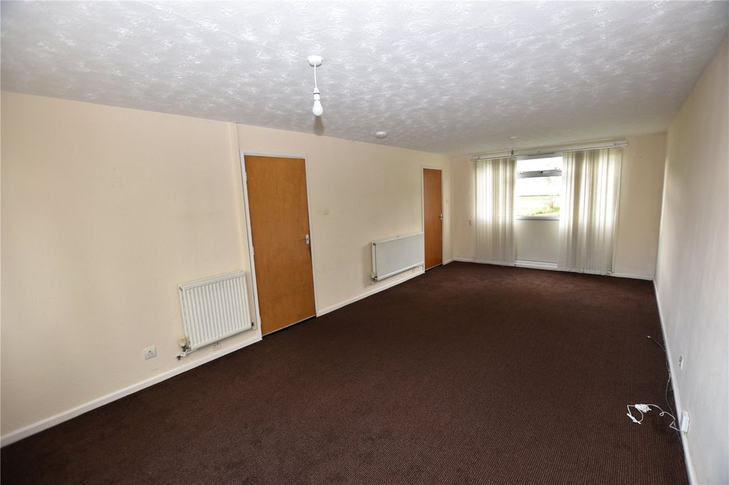 Property photo 2 of 10 Picture No. 02