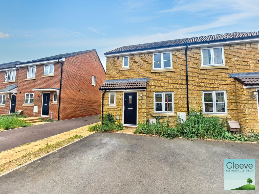 Property photo 1 of 12 1000167601